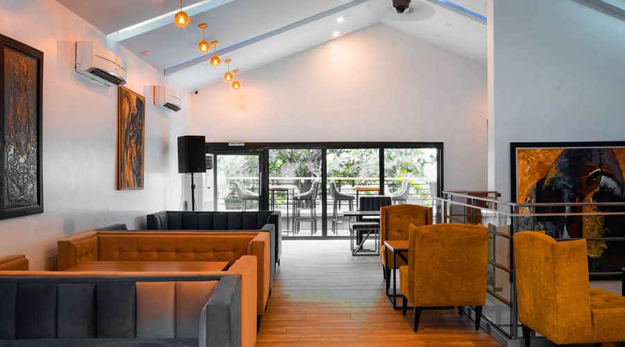 We Went to TheVIBE VI for Lunch and Stayed for the Vibes