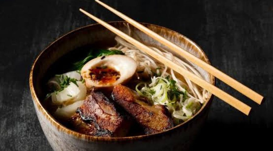 Koï, Restaurant & Lounge: Japan Packed Its Bags and Moved to VI