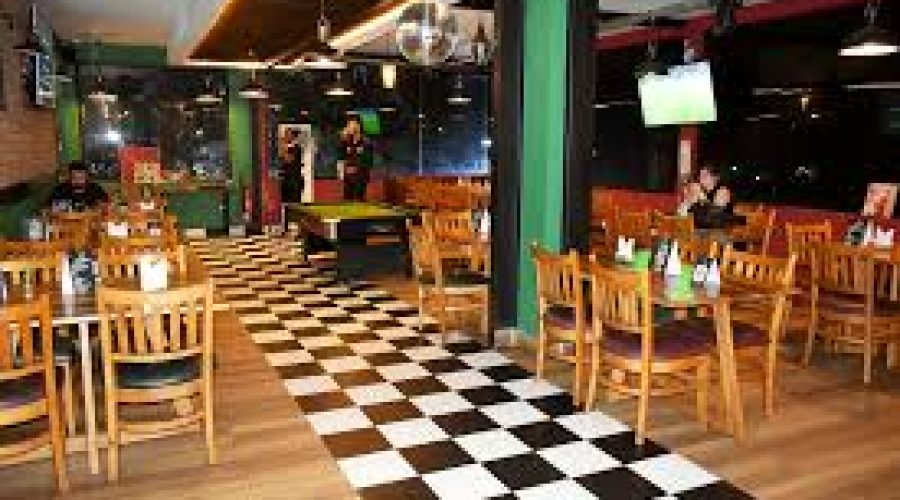Oshey Café & Bar Review: Pepper, Party, and Proper Vibes